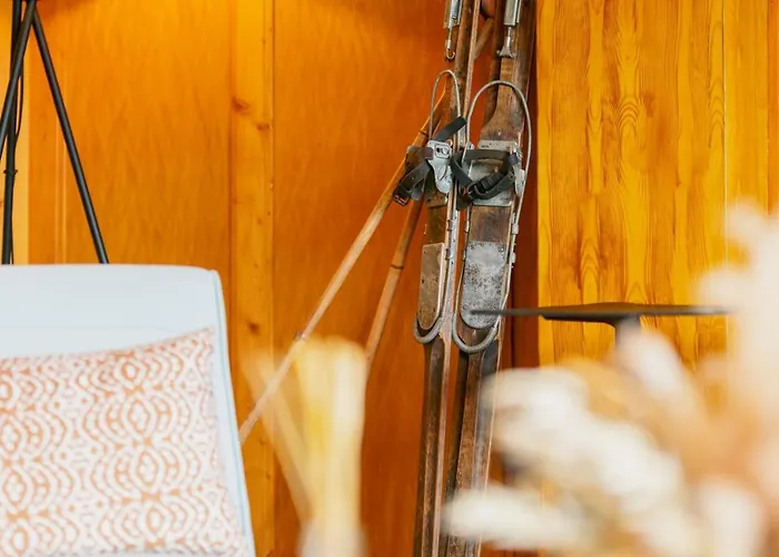 شقة The سيدرن